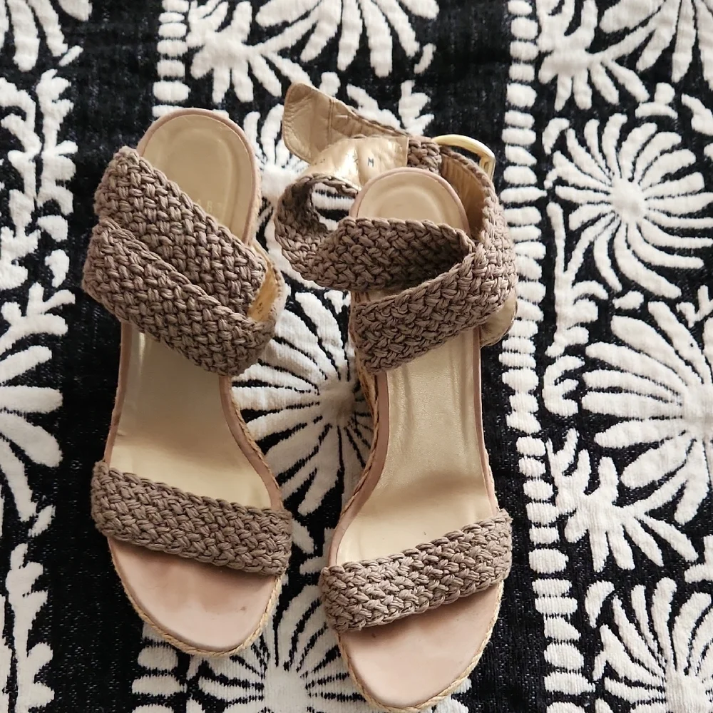 Stuart Weitzman Taupe Woven Espadrille Wedge Sandals - Picture 2 of 5